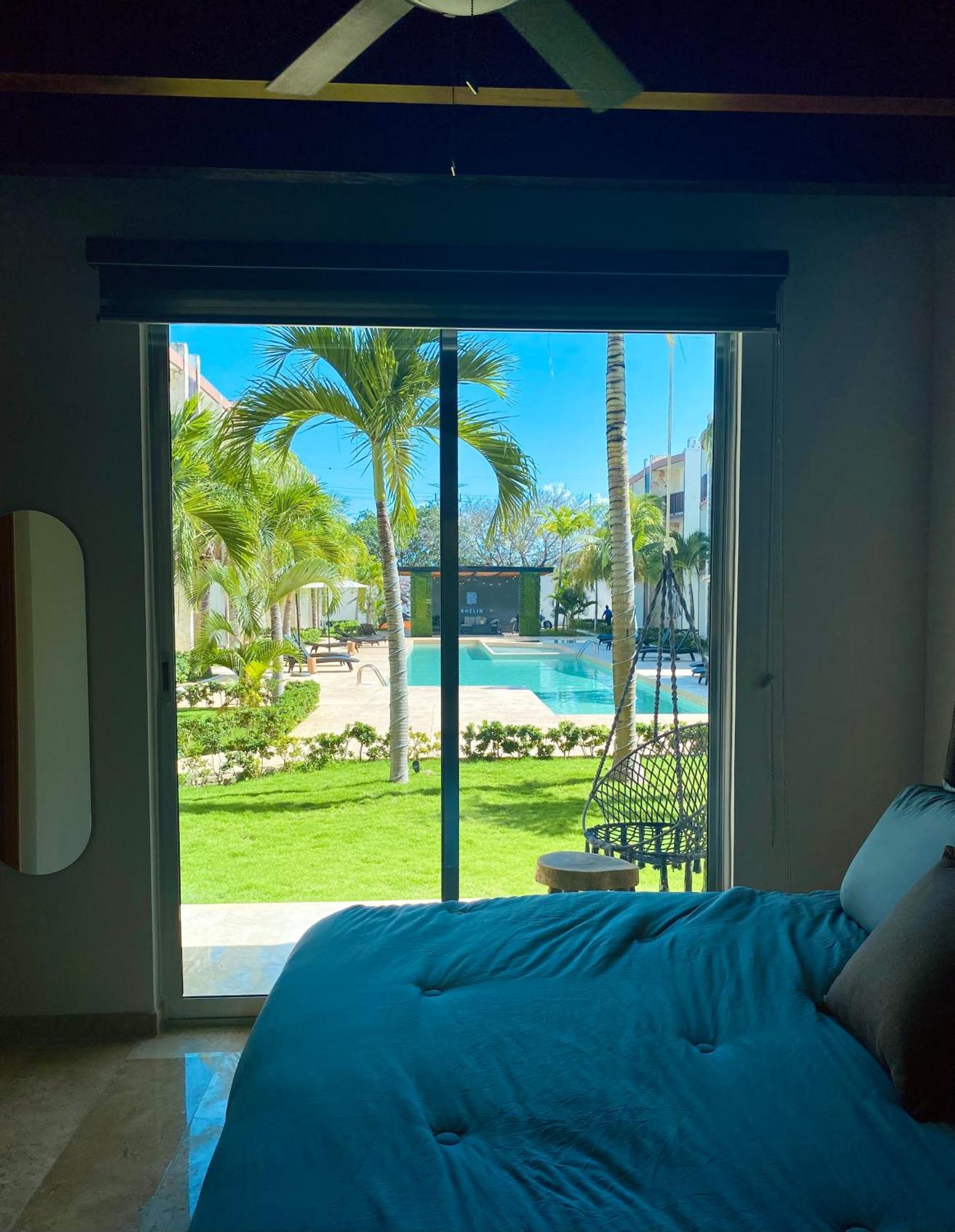 Cozy Poolside Apartamento