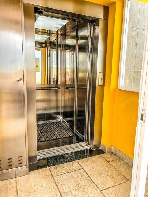 Apartment Loft Riviera Pool/ Parking/good Ubication. *