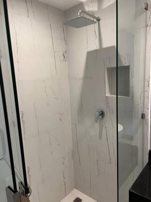 Apartment Modern 1br Ocean View *