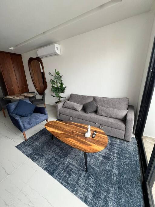 Modern 1br Ocean View