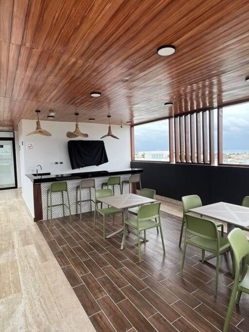 Modern 1br Ocean View Playa del Carmen