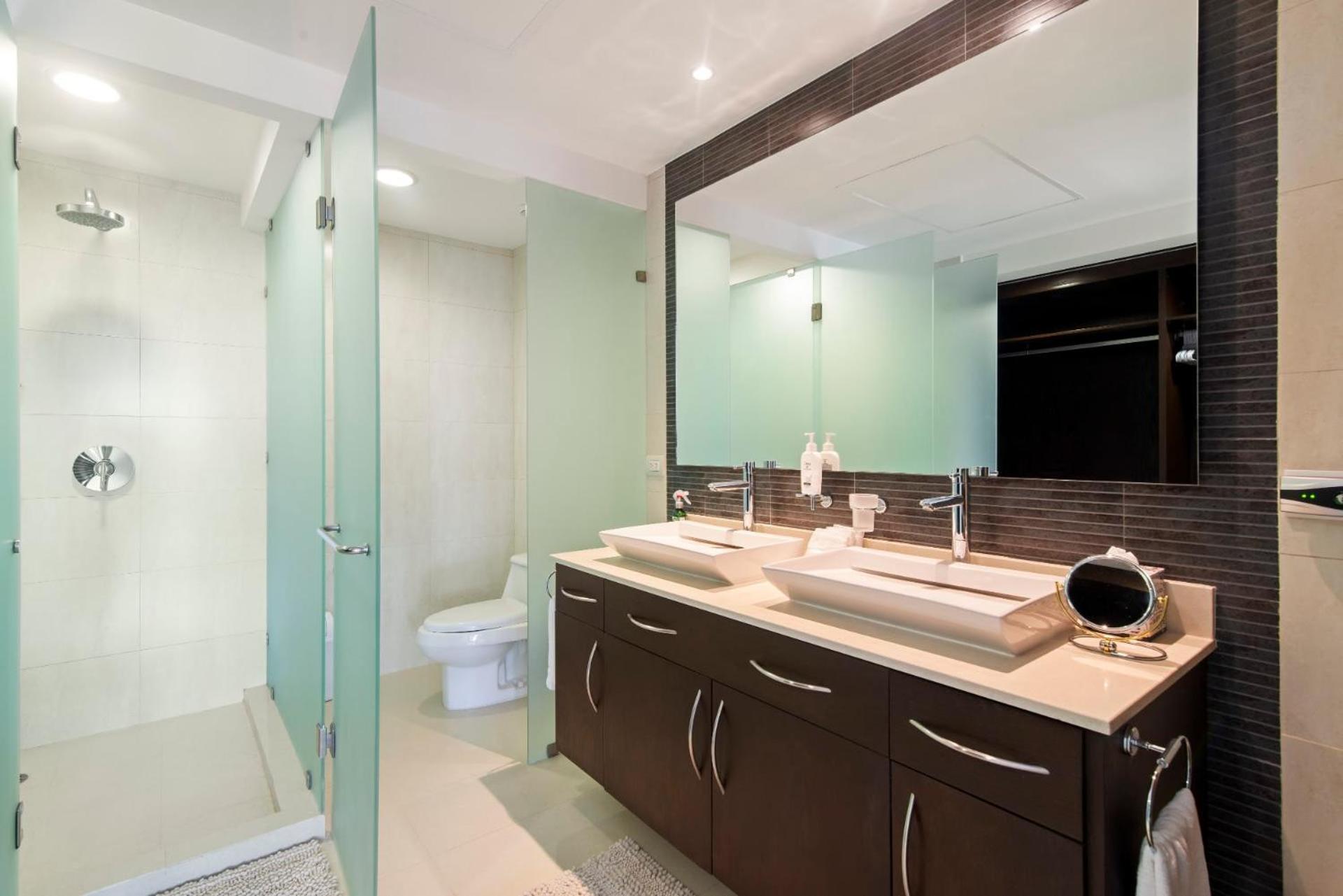 Exclusive Ocean-view In Riviera Maya Apartment