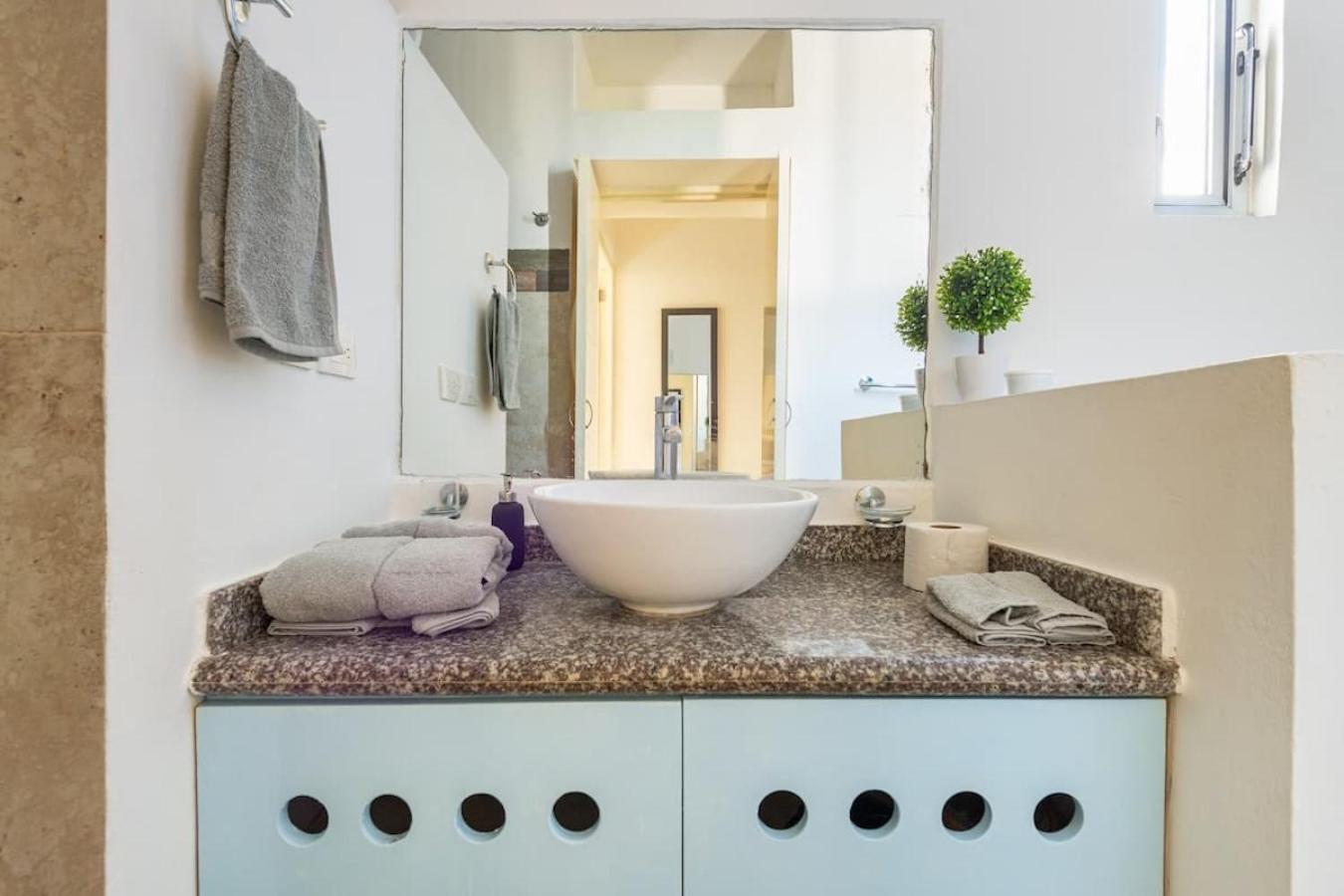 Bleu Balam - Cozy Charming Pool & Zazil-ha Apartment *