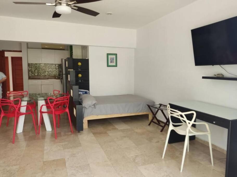 Căn hộ Cozy And Apartment! *