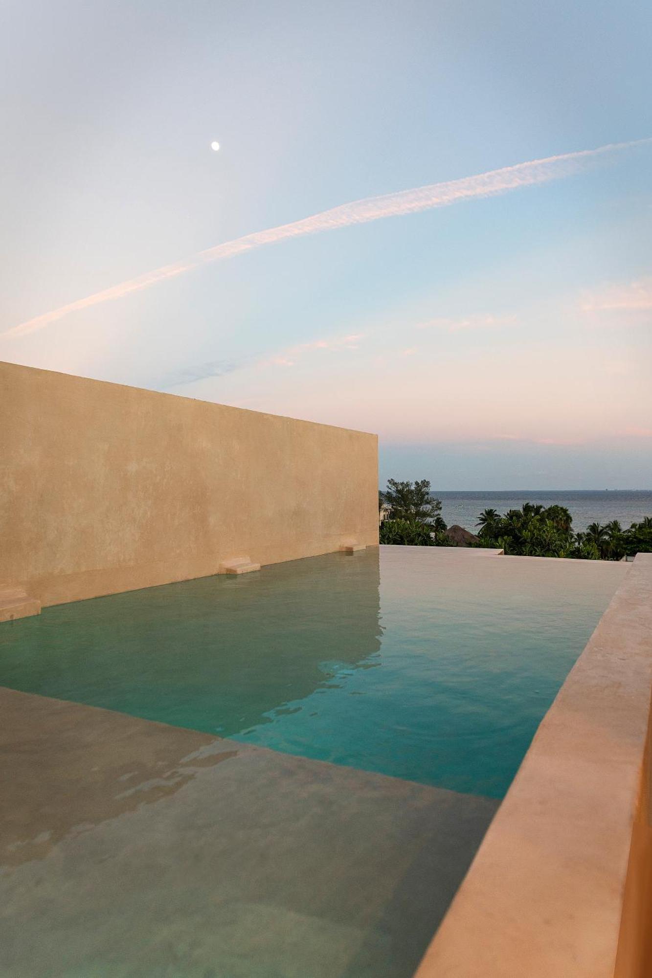 Breathtaking Ph 5thav Ocean View Private Pool Roof Apartment *
