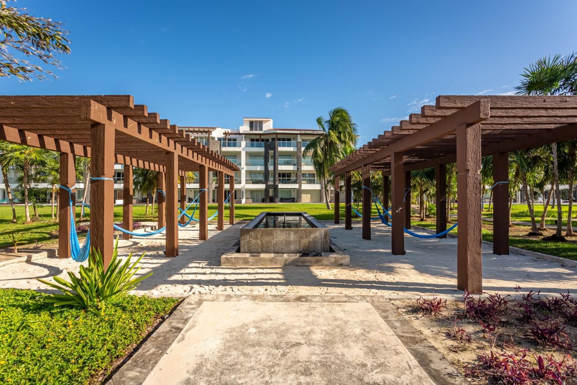 Casa 401n Secretos Apts Apartment Playa del Carmen