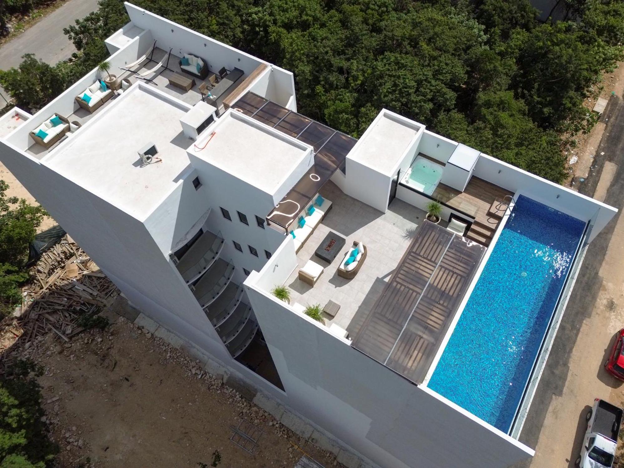 Sur 307 * Playa del Carmen