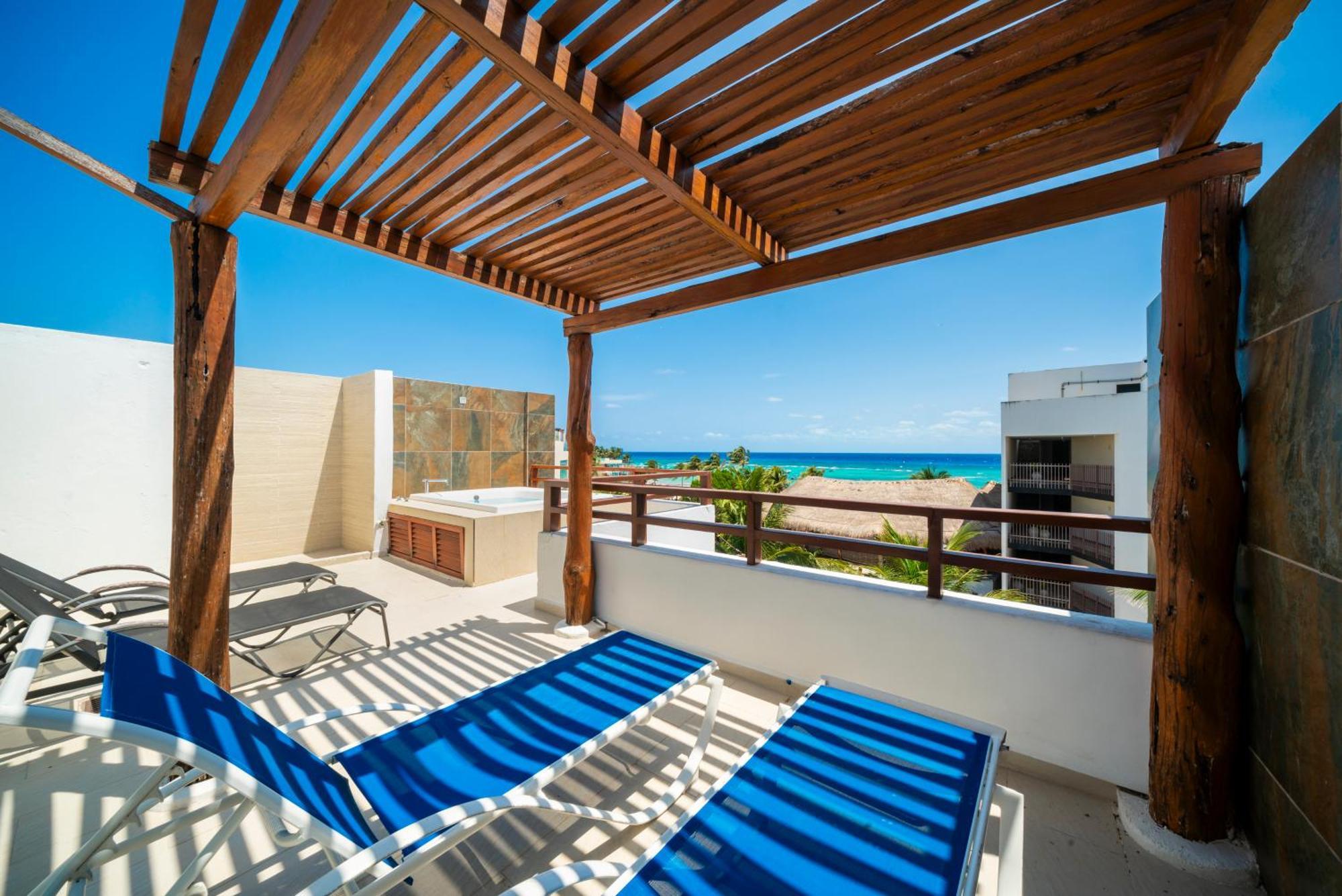 Beachfront Penthouse With 3 Bedrooms & Ocean View - Nubes Casa de férias *