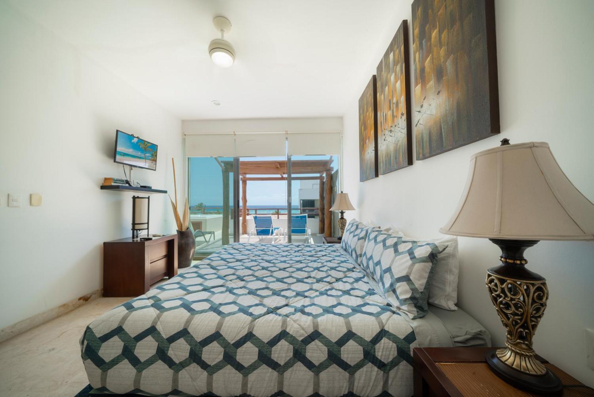 Casa de férias Beachfront Penthouse With 3 Bedrooms & Ocean View - Nubes *
