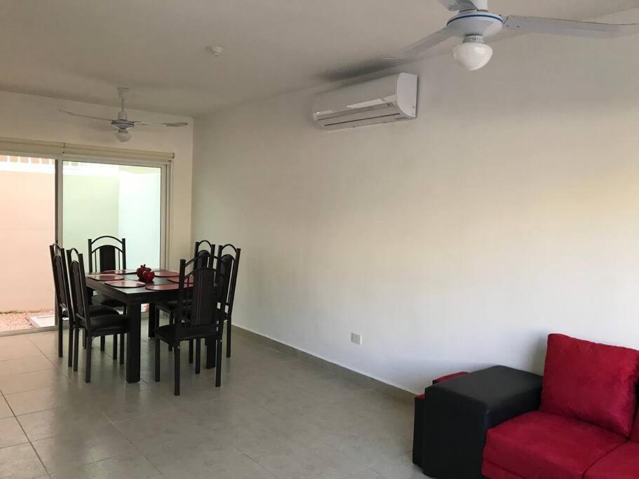 Casa En Albercas Estacionamientos Holiday home