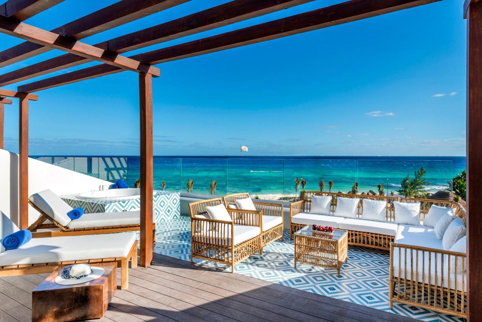 Khu nghỉ mát Ocean Riviera Paradise 5*