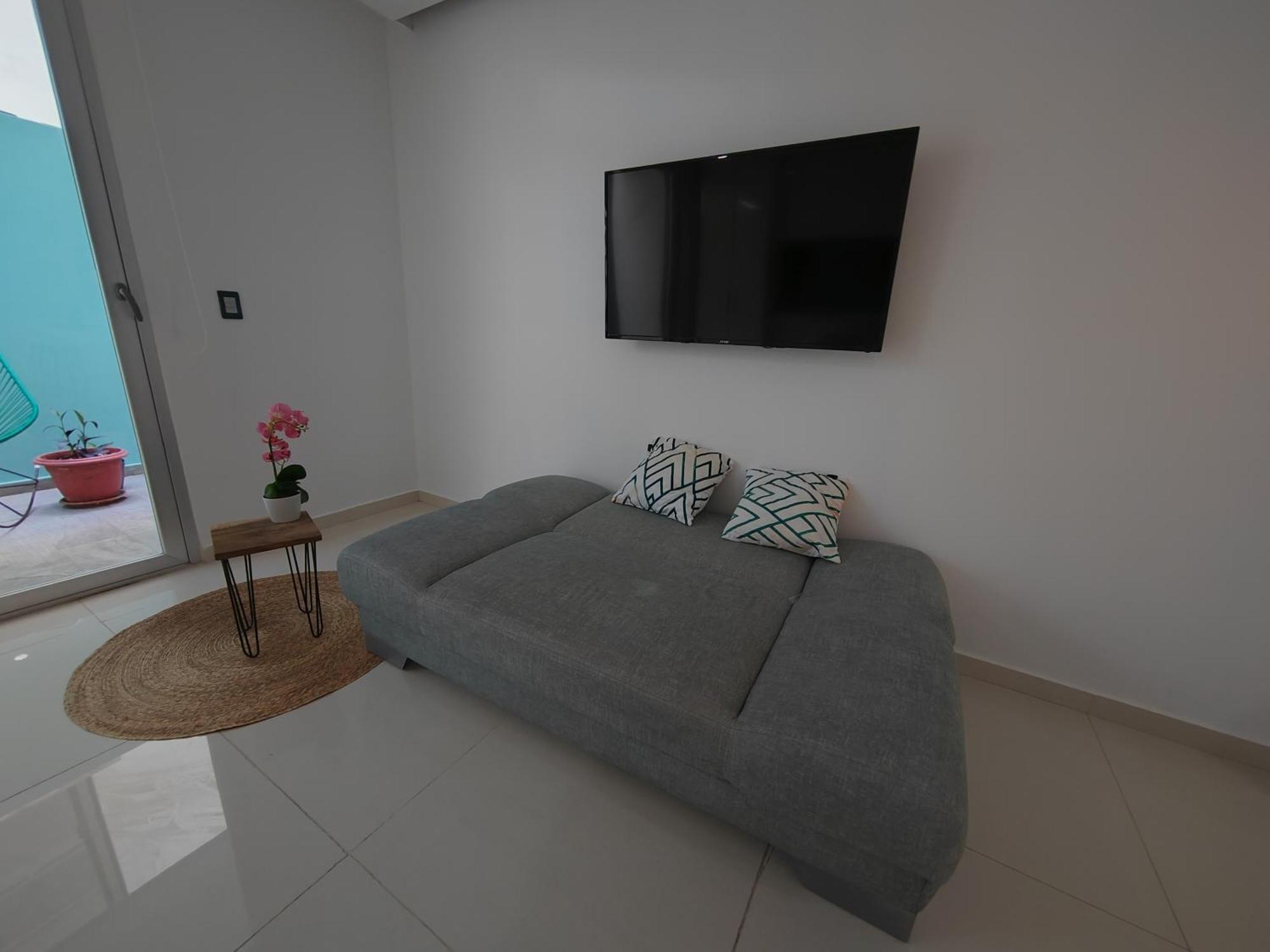Centrally Located Steps Away From 5th Avenue And The Beach! By.yeah Playa del Carmen