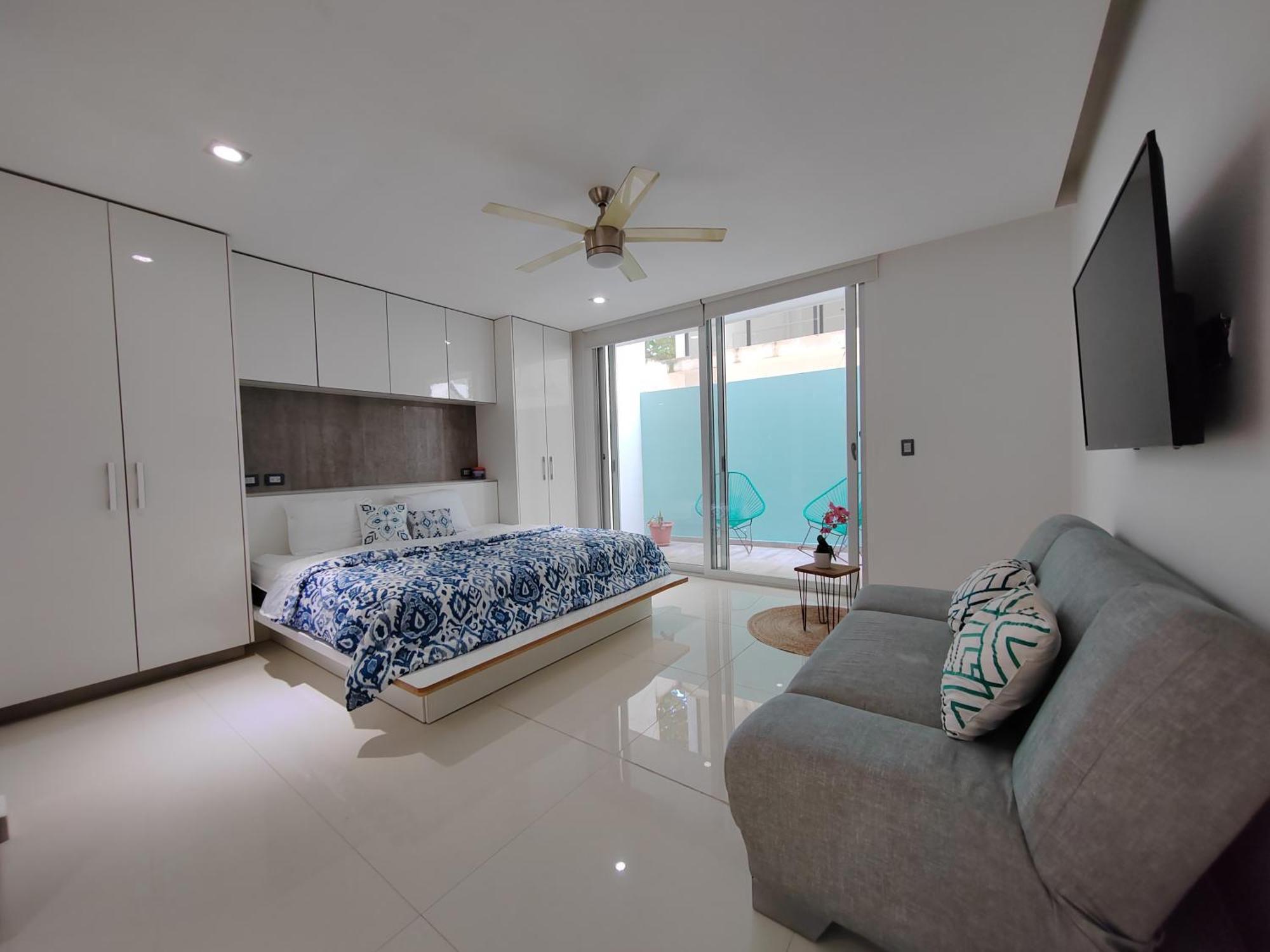 Centrally Located Steps Away From 5th Avenue And The Beach! By.yeah Playa del Carmen