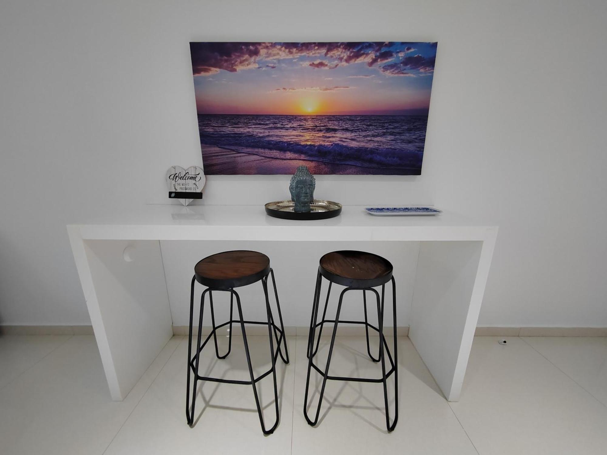 Centrally Located Steps Away From 5th Avenue And The Beach! By.yeah Apartamento