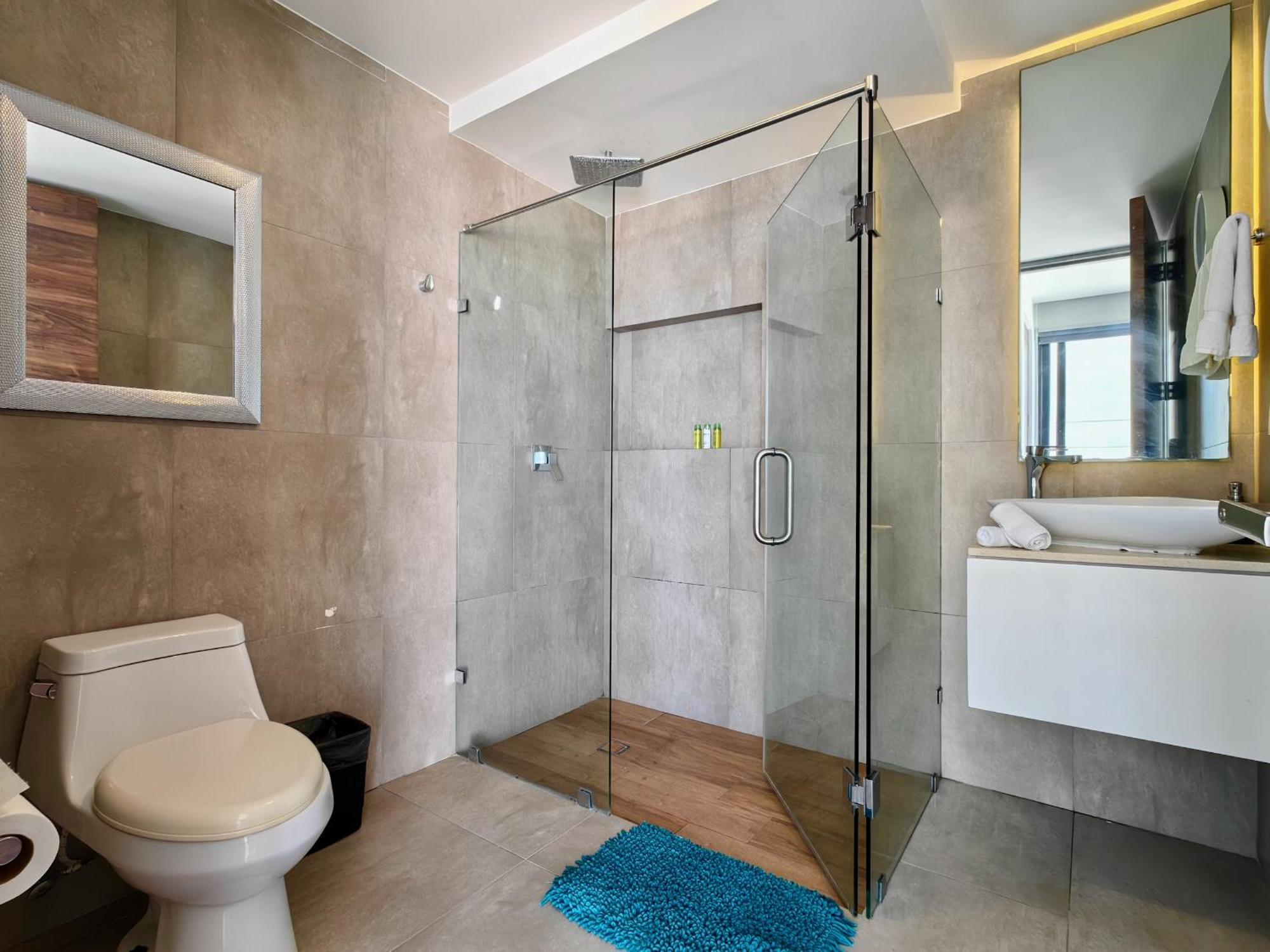 Icono Luxury Ph By Guys Apartamento *