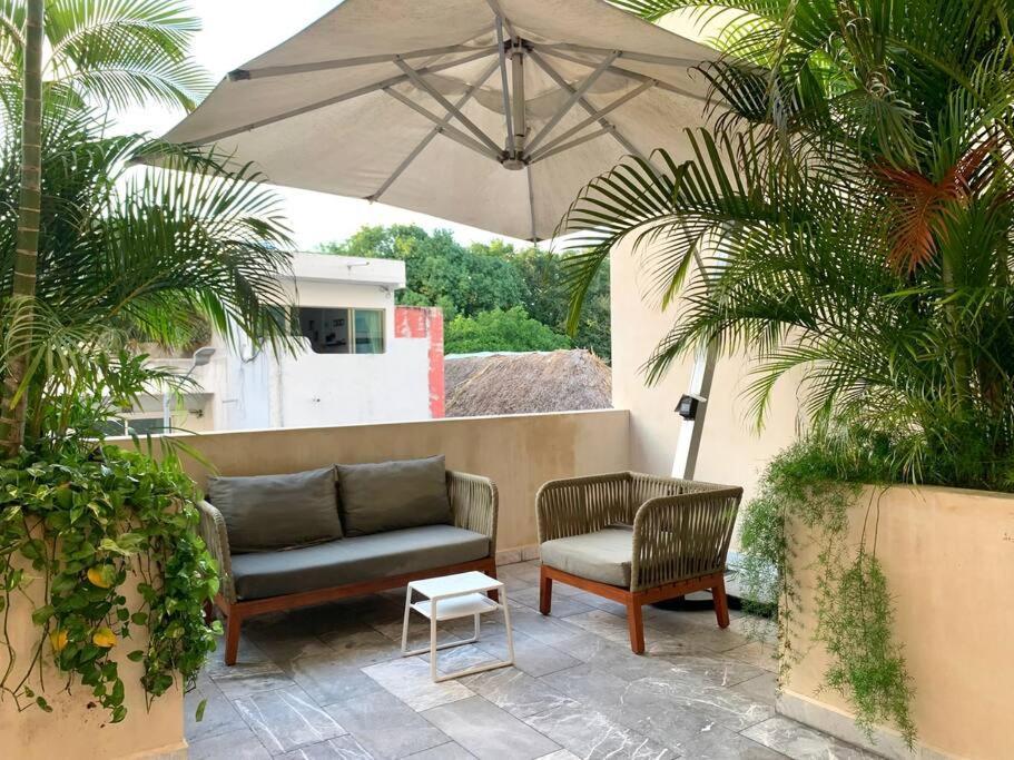 “singular Joy” Amazing Location And Roof Apartment *