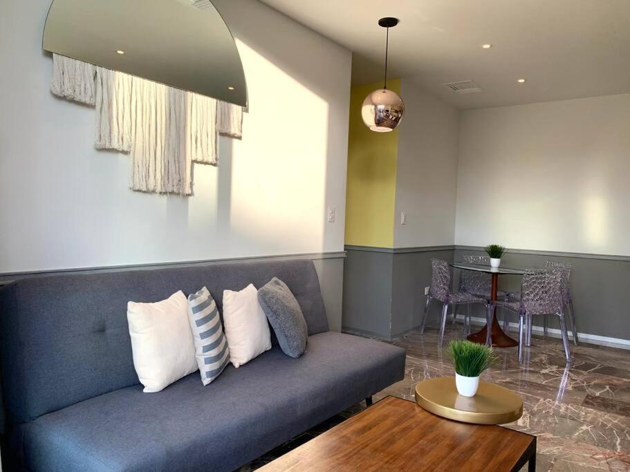 “singular Joy” Amazing Location And Roof Apartment *