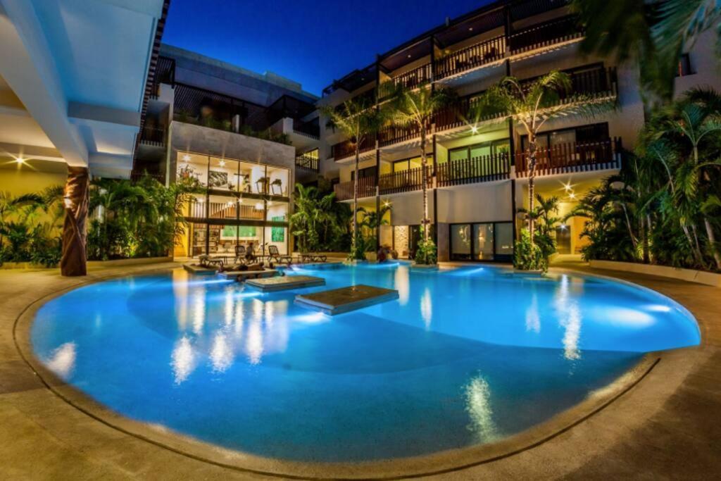 Apartment Edifico Palmares, Increible Locacion En Playa, 2 Bds/2 Banos 6 Playa del Carmen