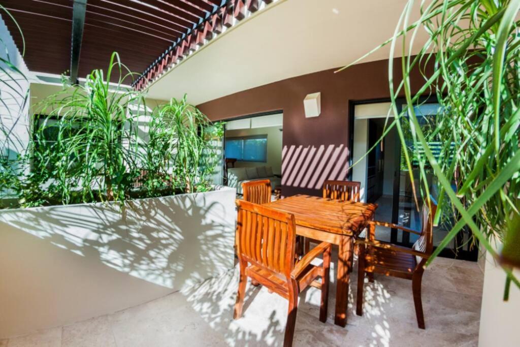 Edifico Palmares, Increible Locacion En Playa, 2 Bds/2 Banos 6 Apartment