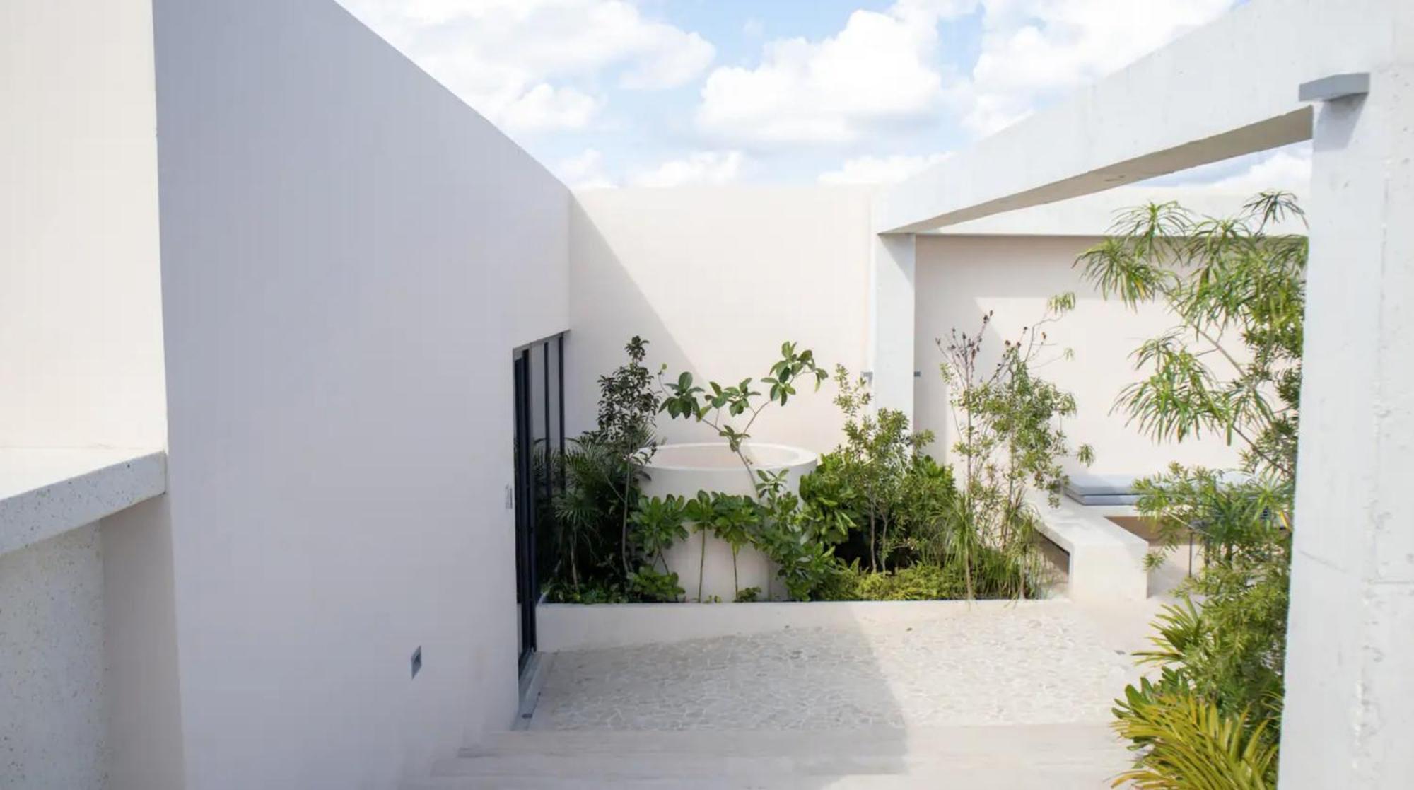 Apartment Luxury With Private Plunge Pool *