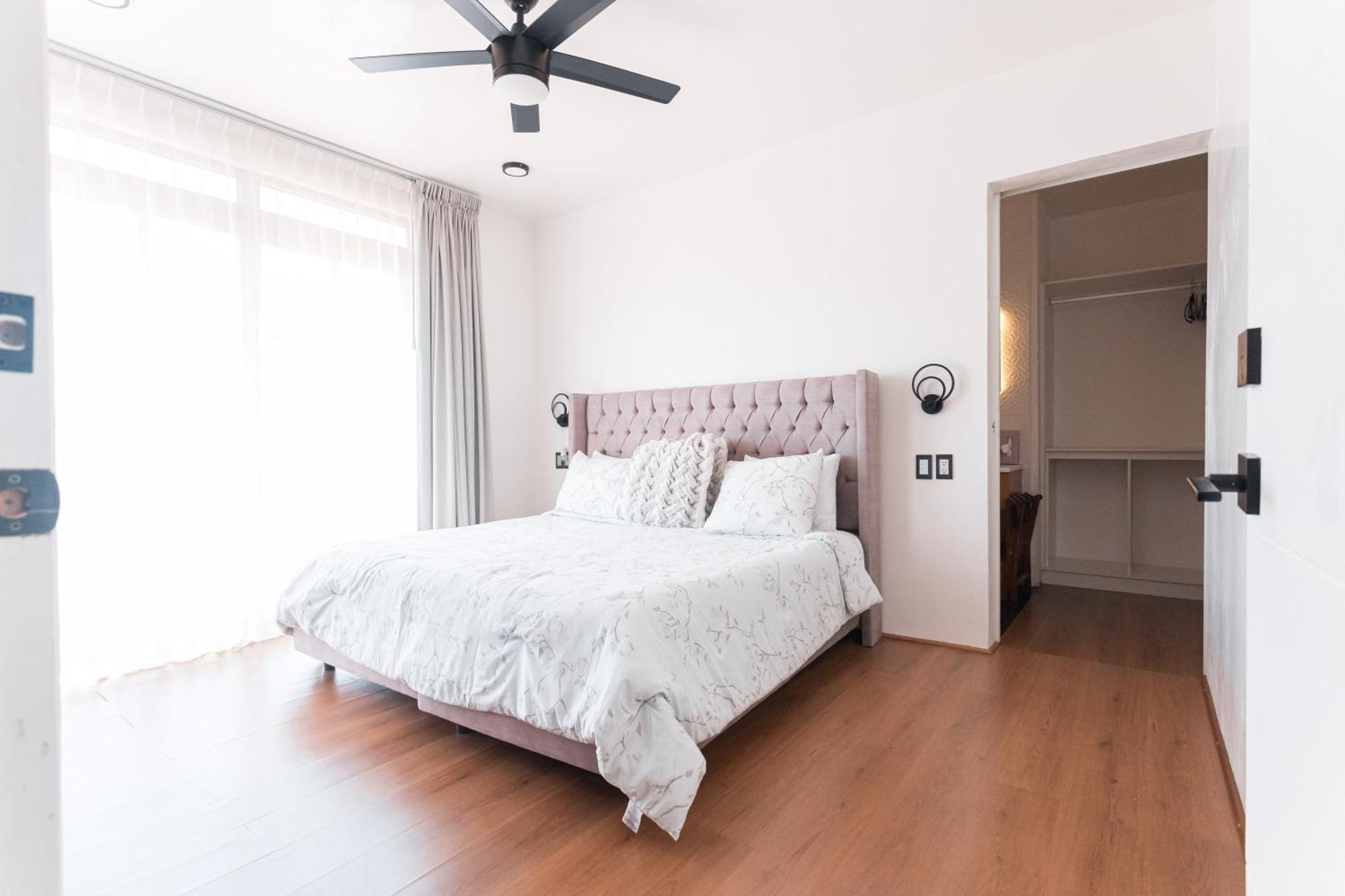 Stunning Ph 4bd W/rooftop Jacuzzi 5th Av *