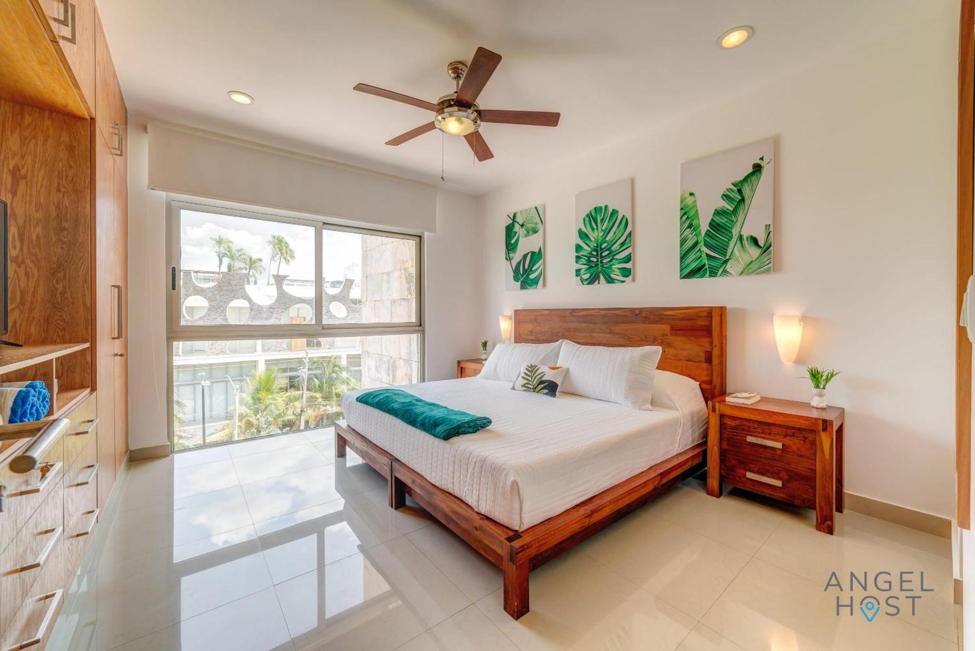 Holiday home New Sunlit Private Roof Terrace Bbq Spatub Playa del Carmen