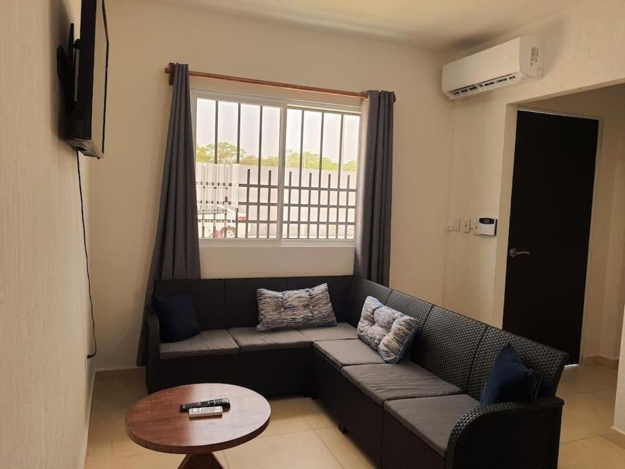 Сasa de vacaciones Casa De 3 Todas Con Bano Propio, 3 Y Medio Banos En Toal, Alberca, Cupo Hasta 12 Personas *