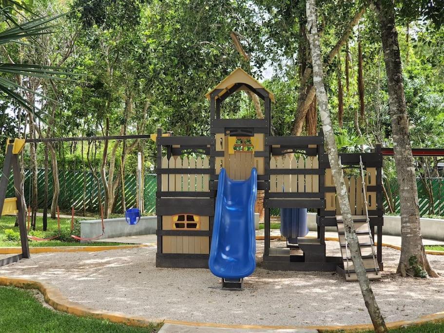 Casa De 3 Todas Con Bano Propio, 3 Y Medio Banos En Toal, Alberca, Cupo Hasta 12 Personas * Playa del Carmen
