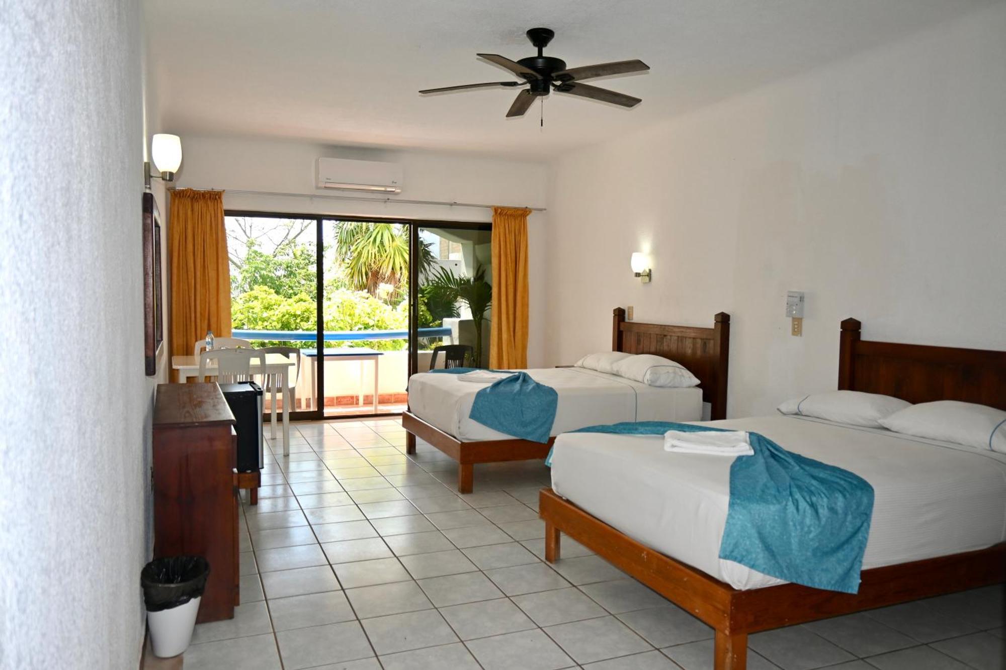 Pelicano - Beachfront 3* Playa del Carmen