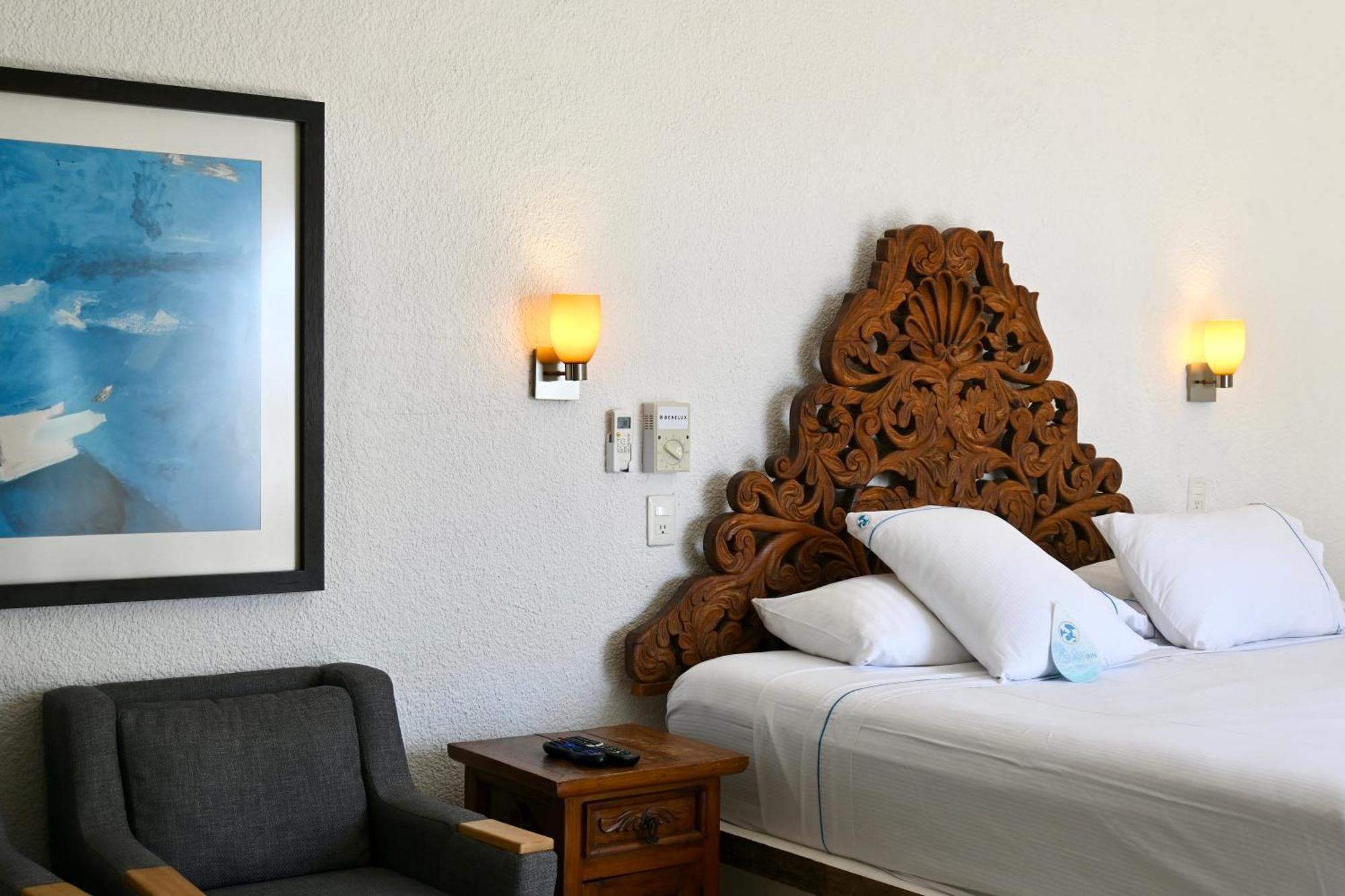 Hotel Pelicano - Beachfront