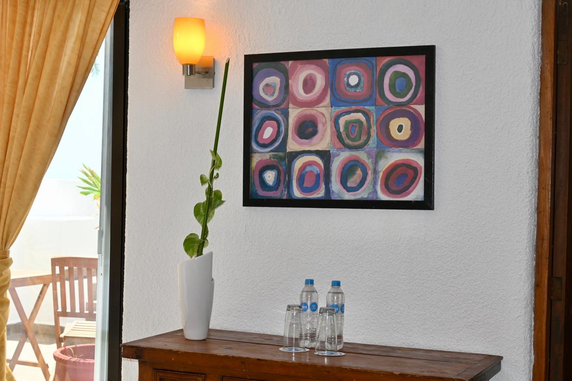 Hotel Pelicano - Beachfront 3*