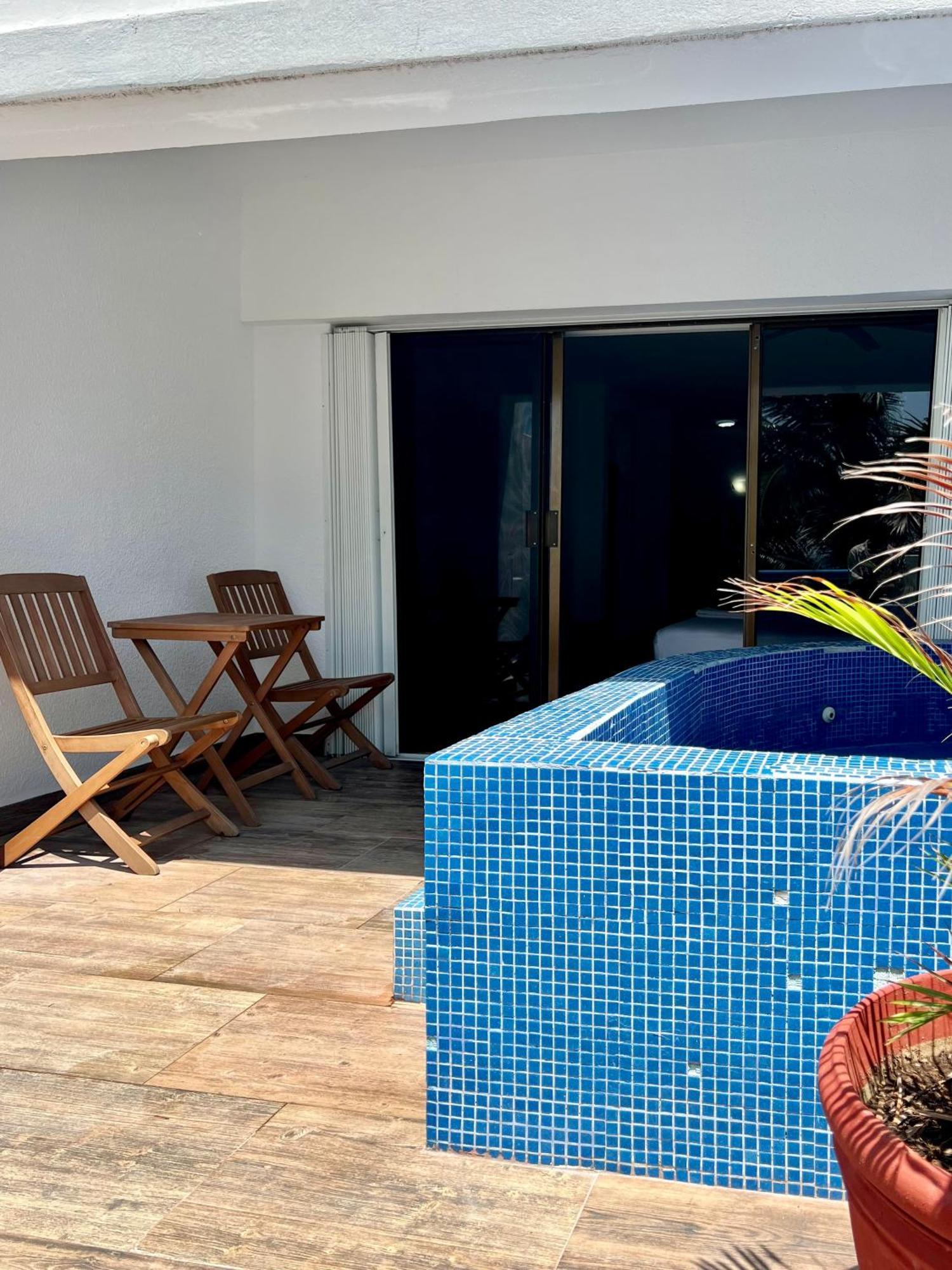 Pelicano - Beachfront