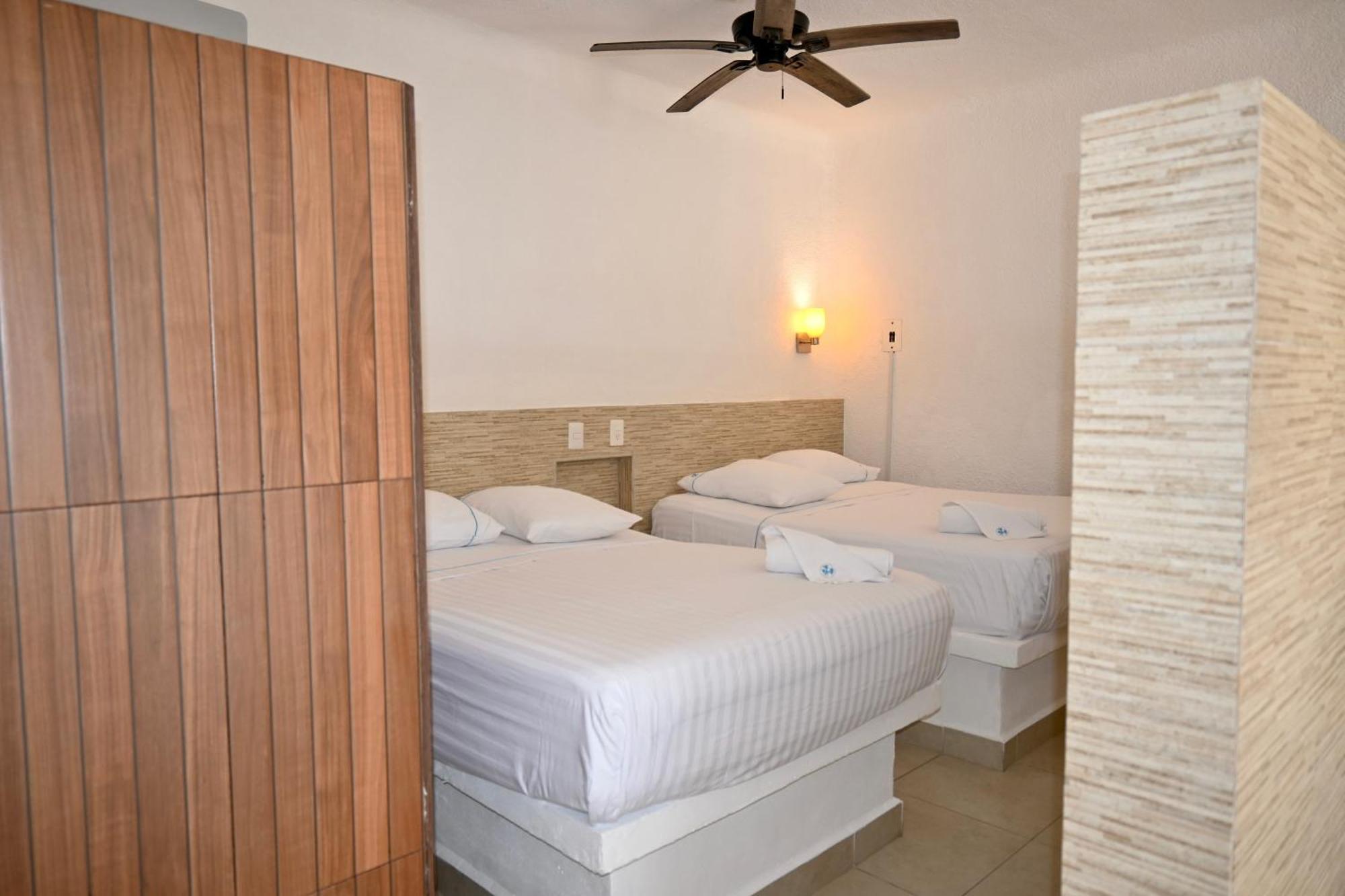 Pelicano - Beachfront 3*