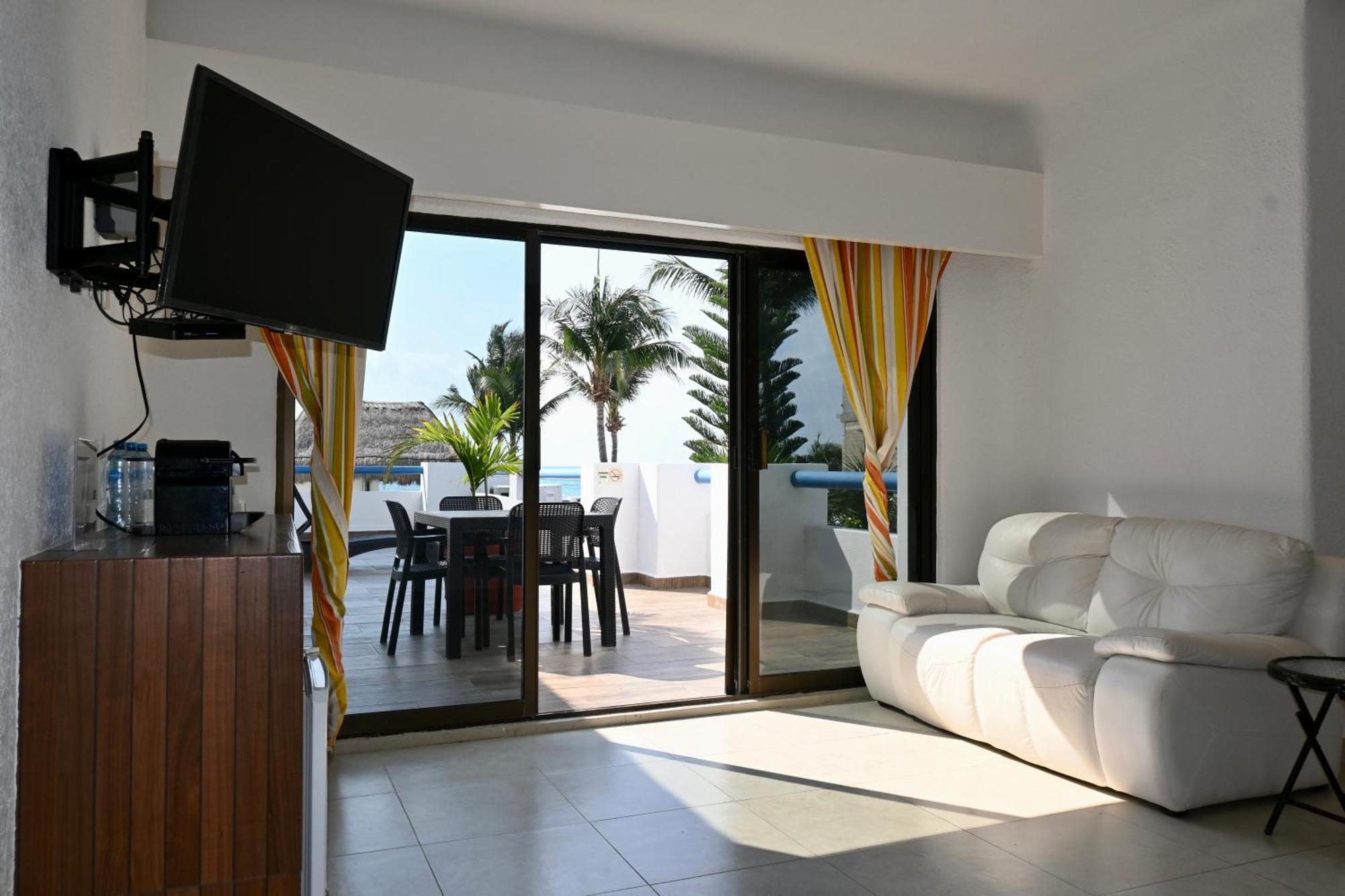 Pelicano - Beachfront 3* Playa del Carmen