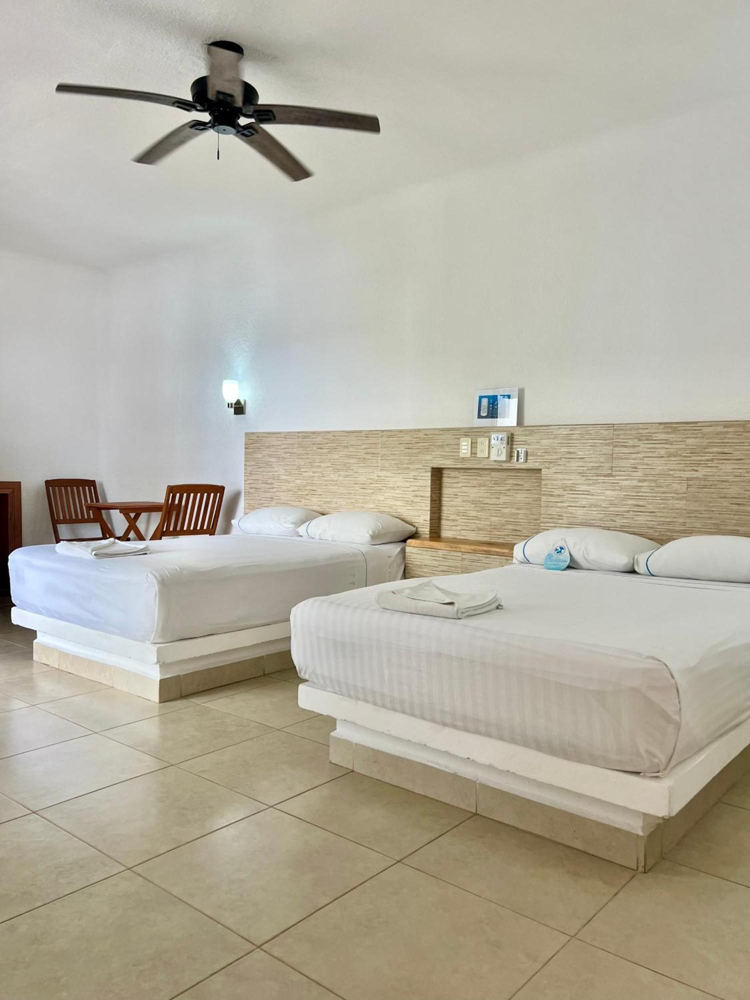 Pelicano - Beachfront Hotel Playa del Carmen