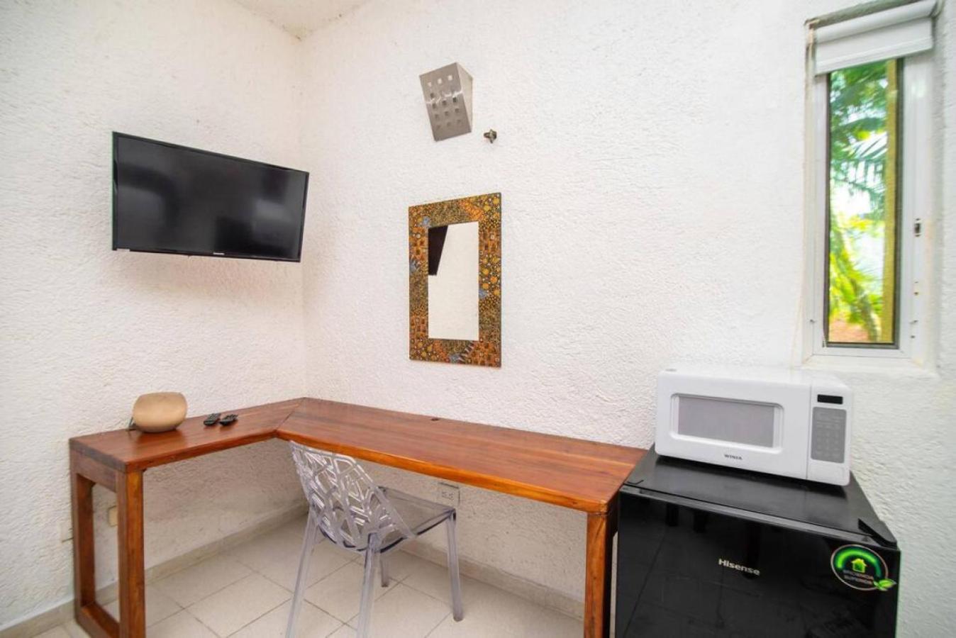 Tropical 1br Downtown, Next To The And 5av Apartment Playa del Carmen