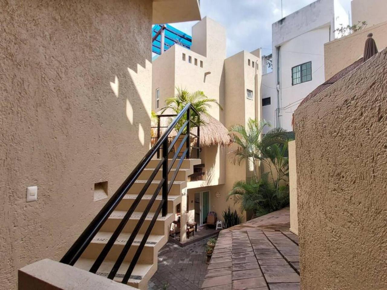 Tropical 1br Downtown, Next To The And 5av