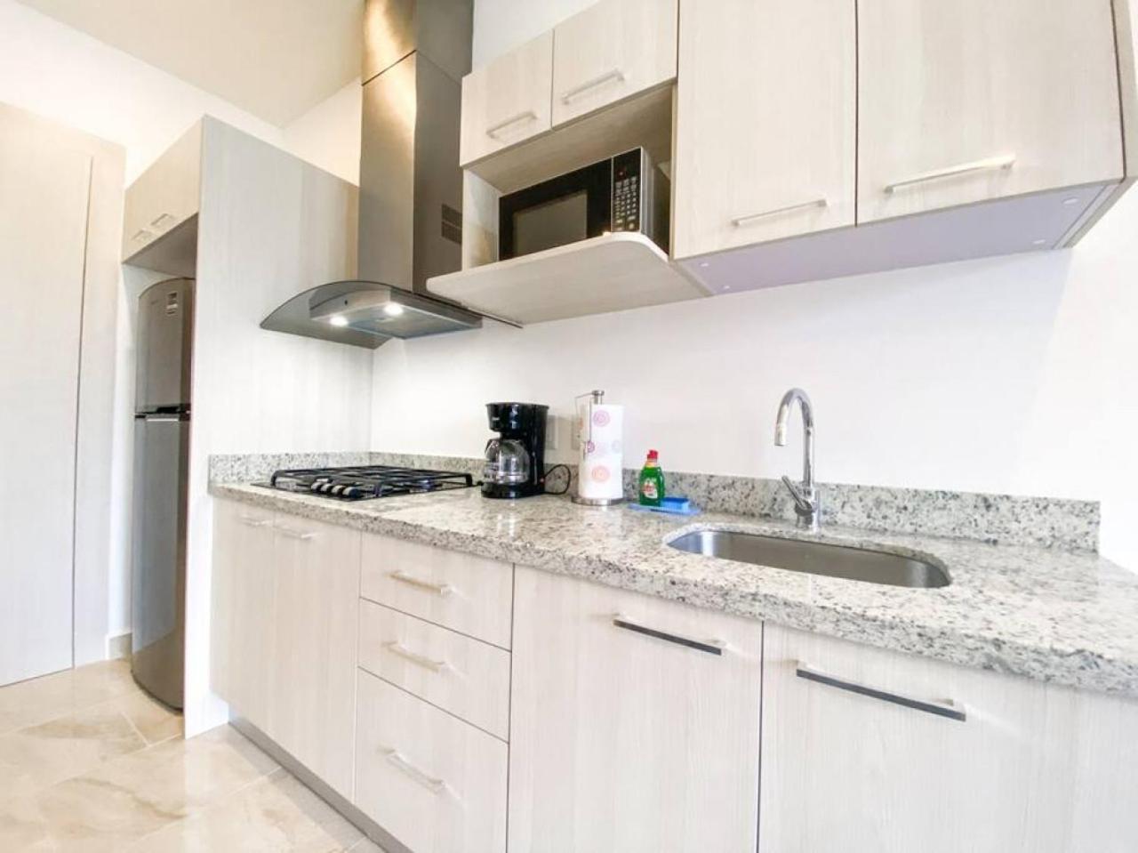 New 2br Unit With Luxury Amenities Apartment *