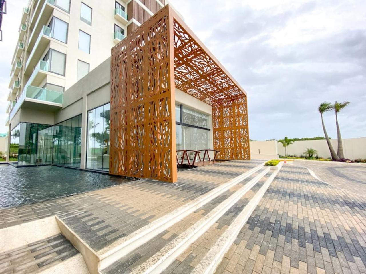 Apartment New 2br Unit With Luxury Amenities *