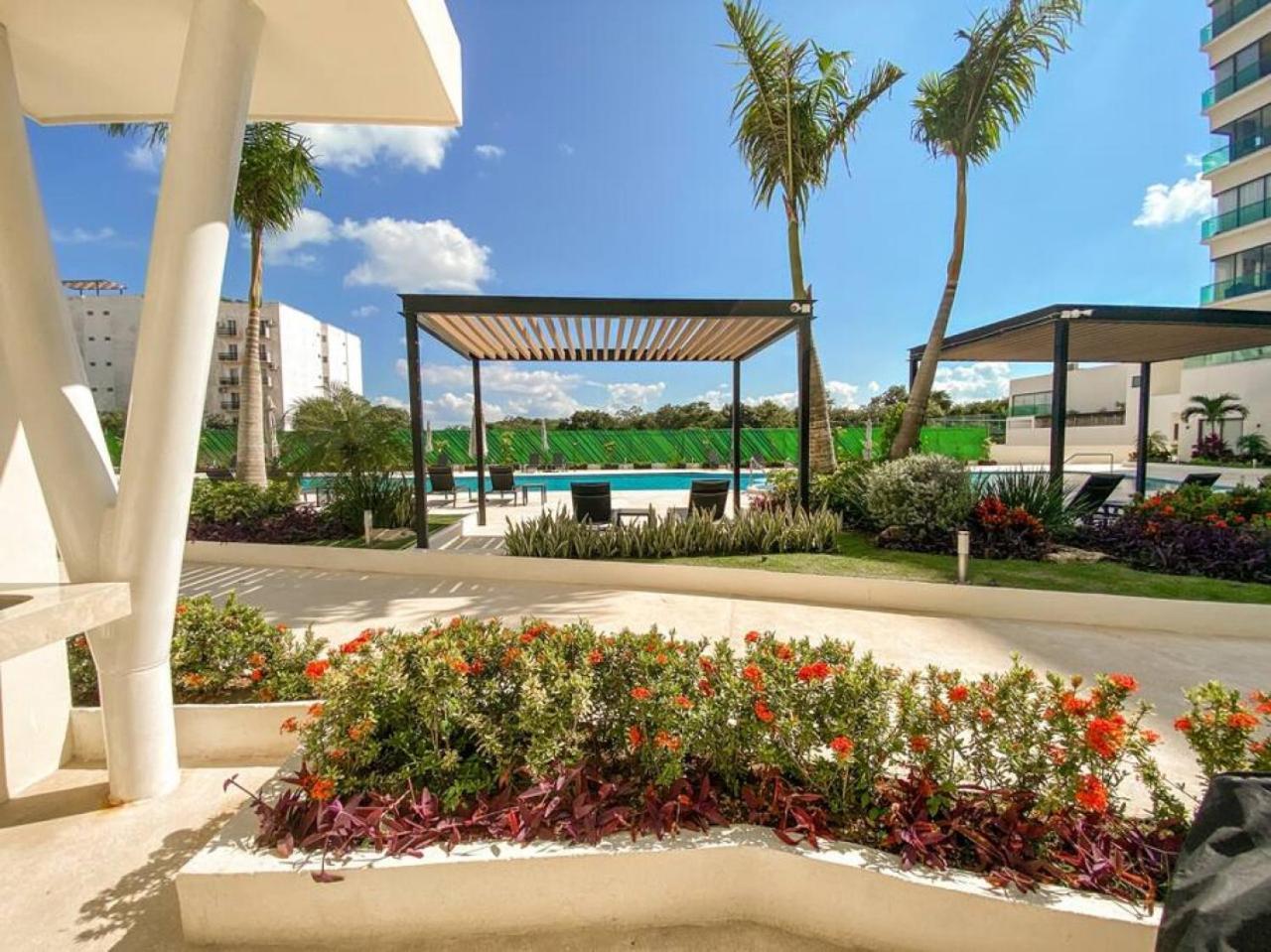 New 2br Unit With Luxury Amenities *