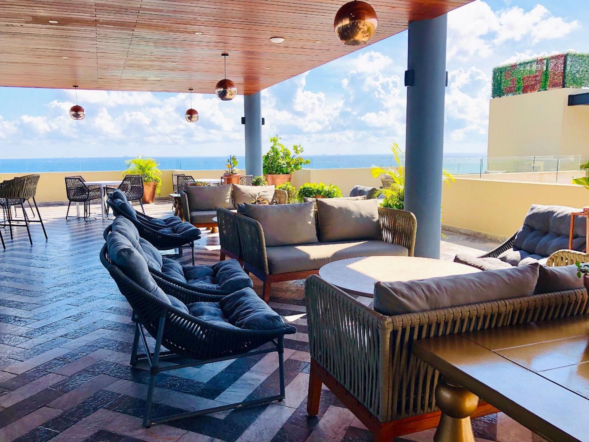 1 Block From The Ocean And 5thav Casa de férias *