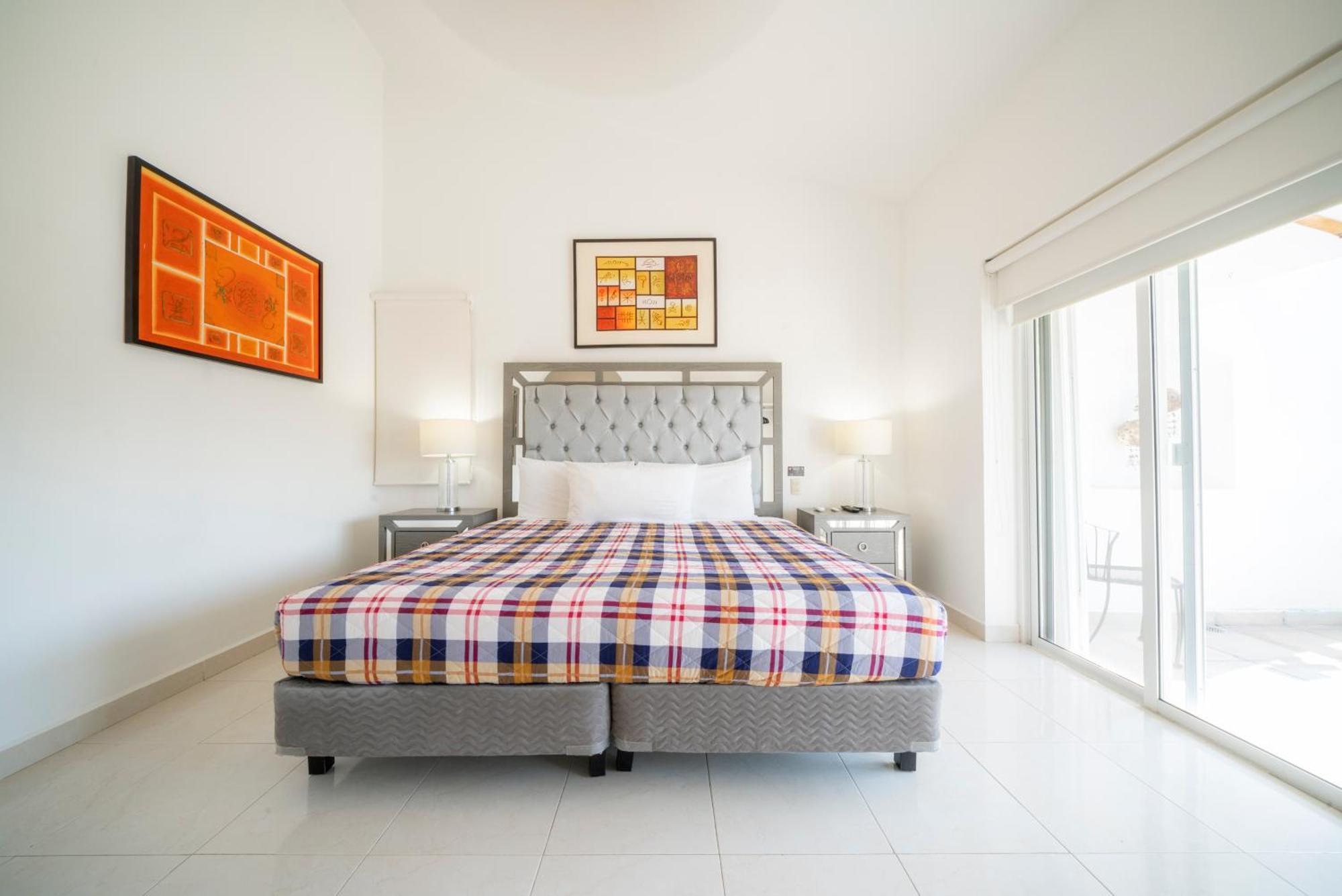 3 Bedroom With Pool - At Playacar Ii - Mayamar G1 Villa *