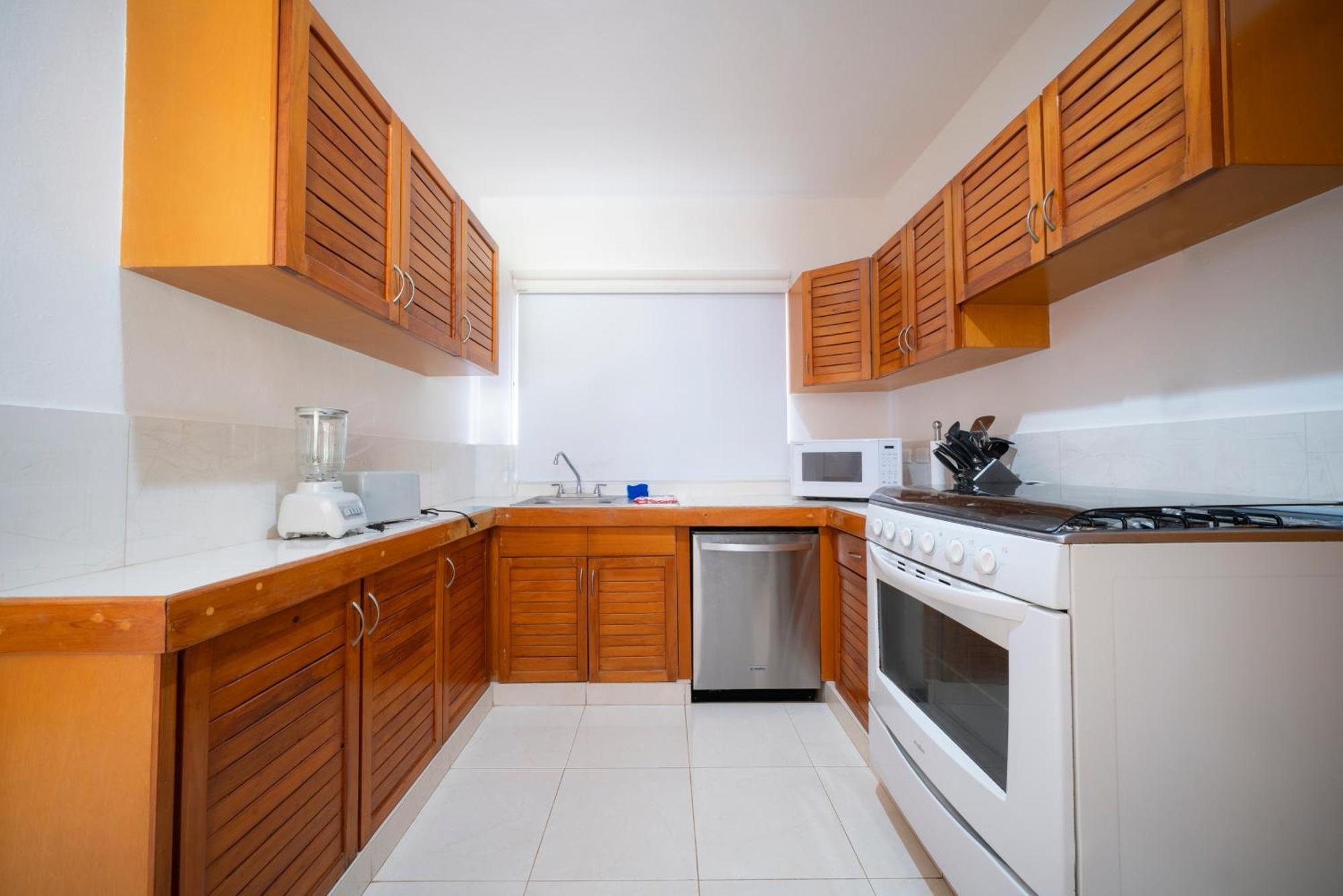 3 Bedroom With Pool - At Playacar Ii - Mayamar G1 Villa *
