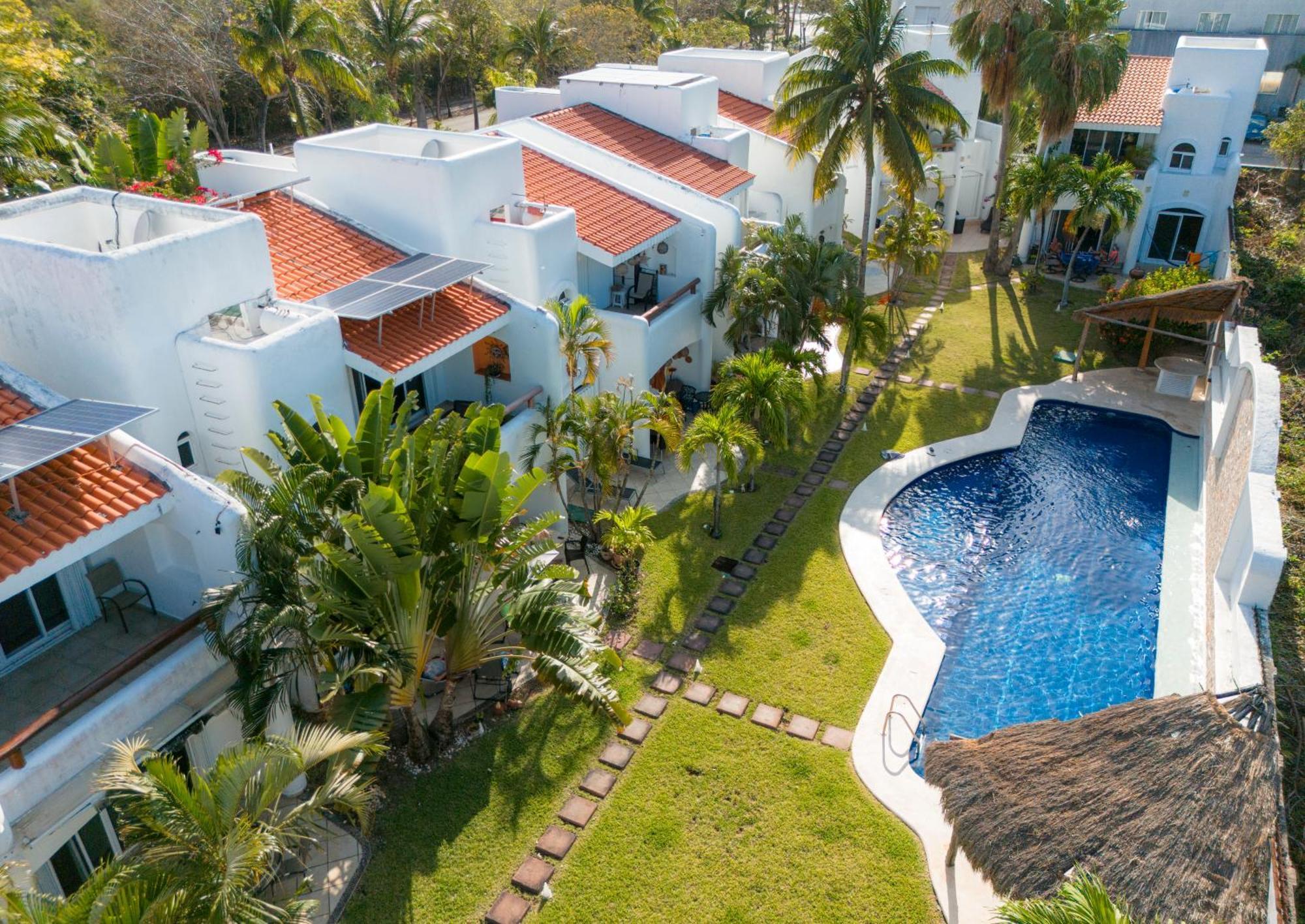 3 Bedroom With Pool - At Playacar Ii - Mayamar G1 Villa