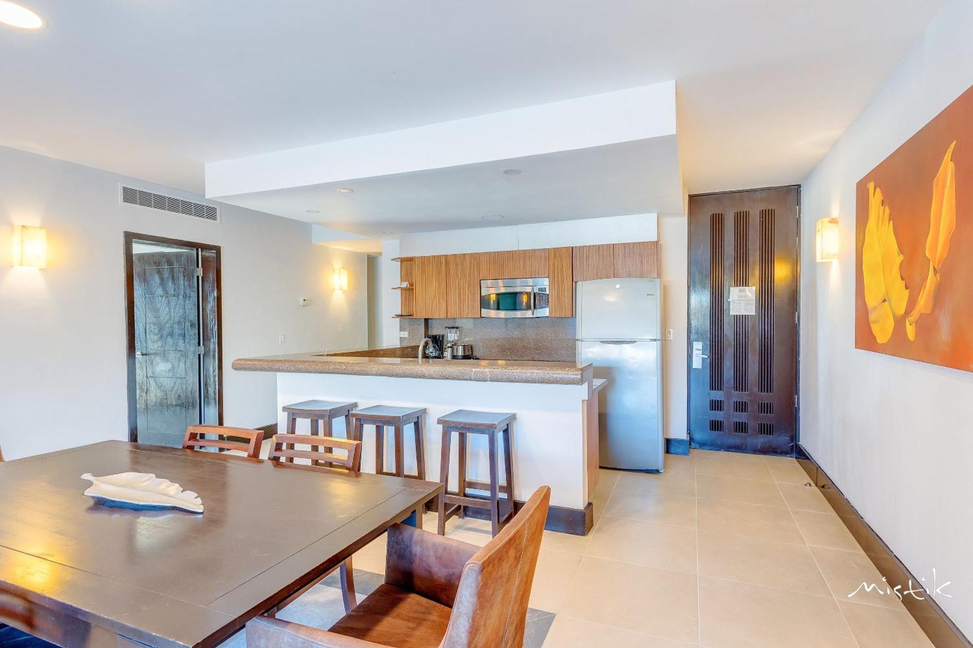 Aldea Thai L Resort-style Pool & Gym Playa del Carmen