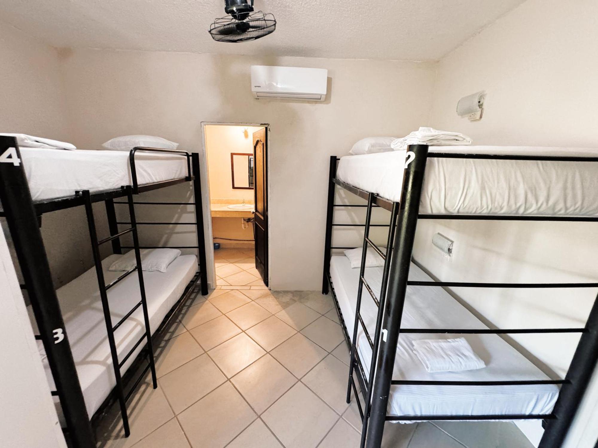 Albergue 3B Wellness Hotel & Hostel Adults Only