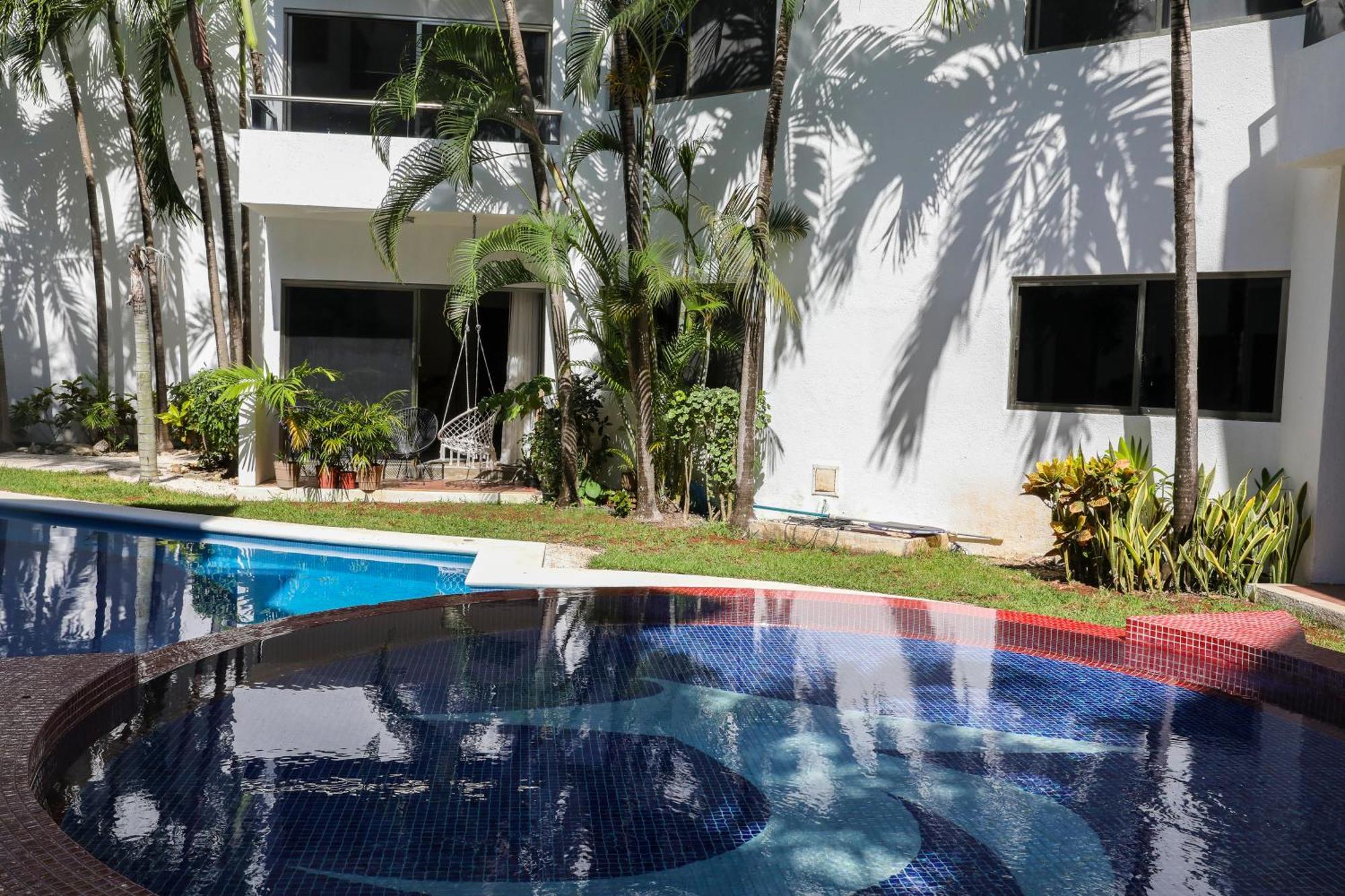 Full Equipped 2 Bdrm In Gated Community & Pool View Apartamento *
