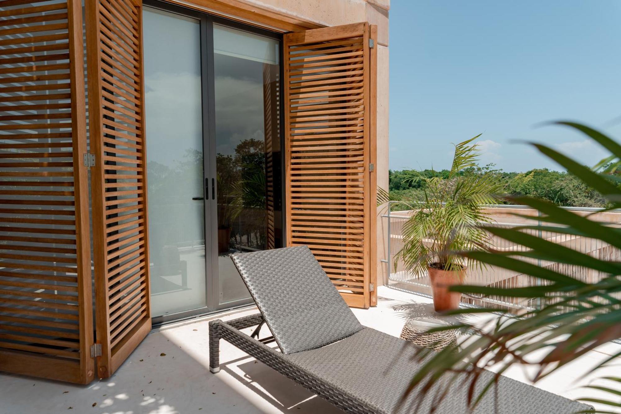 Lumina At The Village Luxury Residences In Corasol *