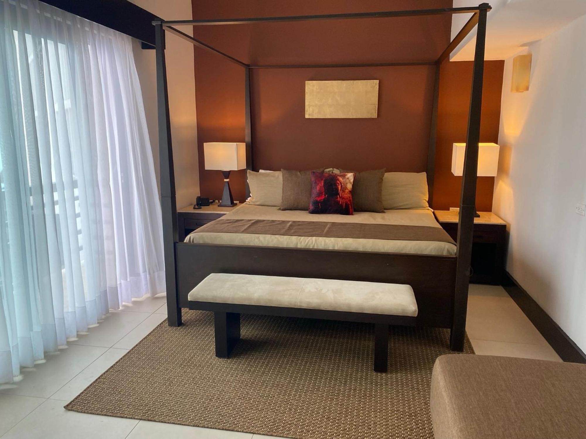 Aldea Thai Beachfront