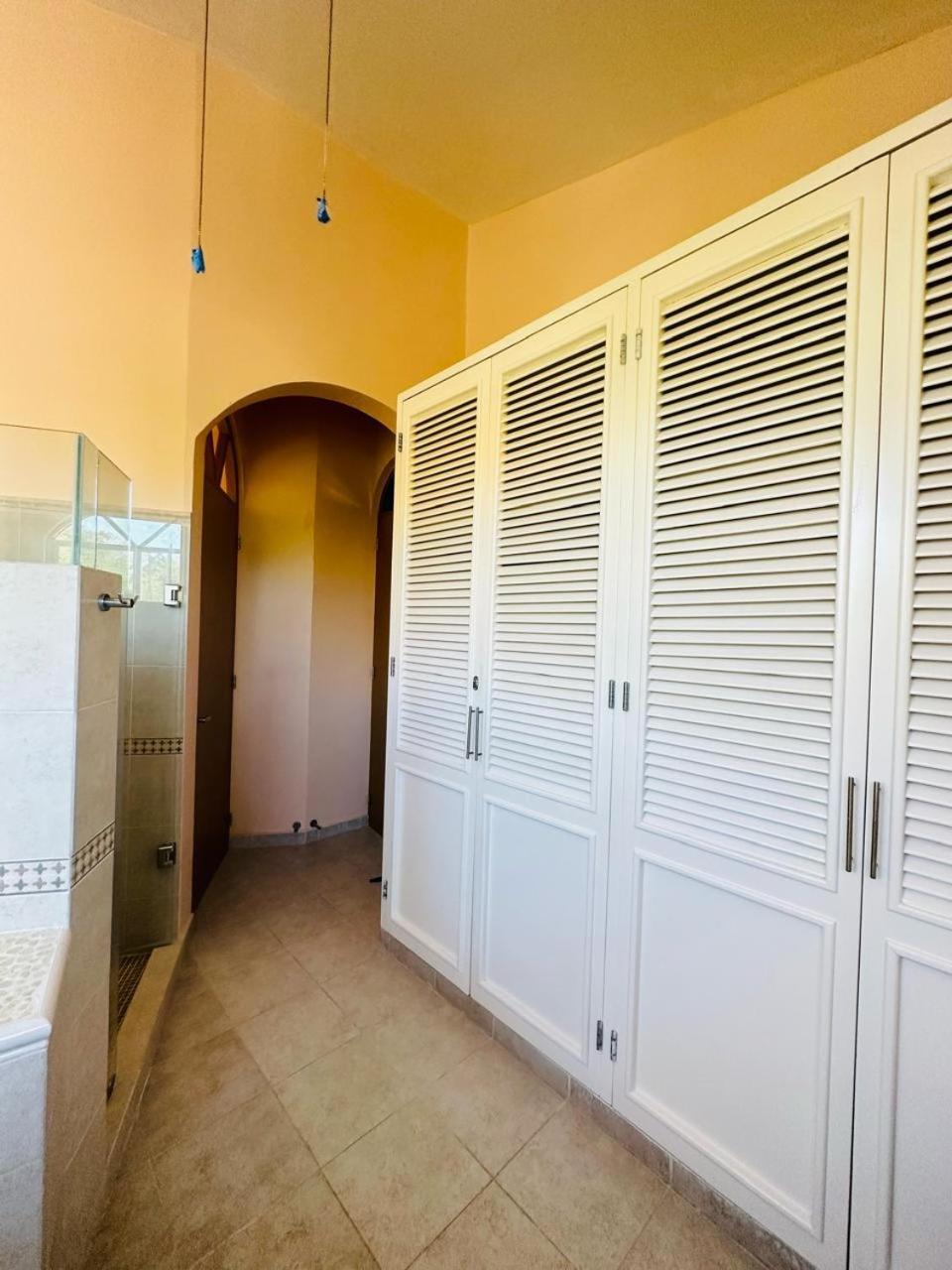 Hermosa Casa En Residencial Marbella